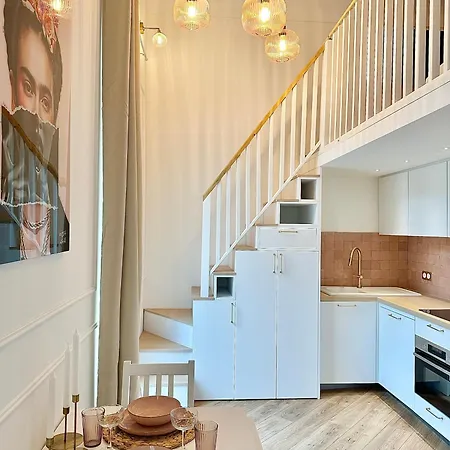 Winter Palace - Parking - Centre - Calme 아파트 *